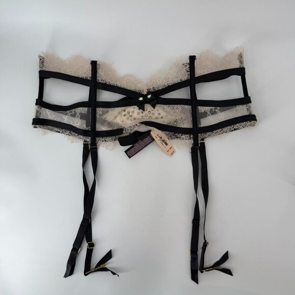 Victoria's Secret Other - Victoria's Secret Very Sexy Garter Belt Black and Cream with Rhinestones M/L NWT